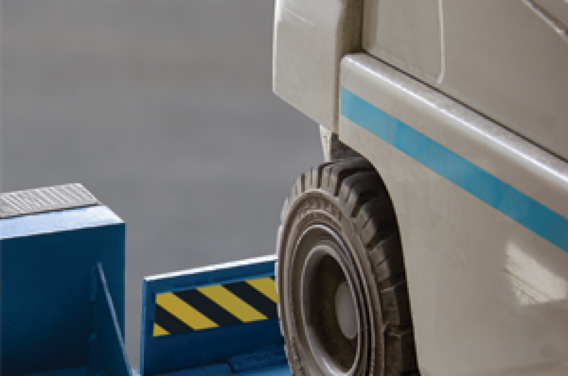 DLB Dock-Lip Barrier